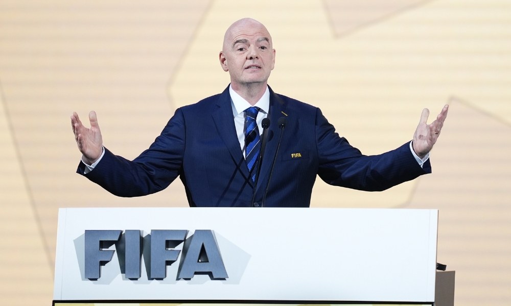 在鞍山市经 在鞍山市经